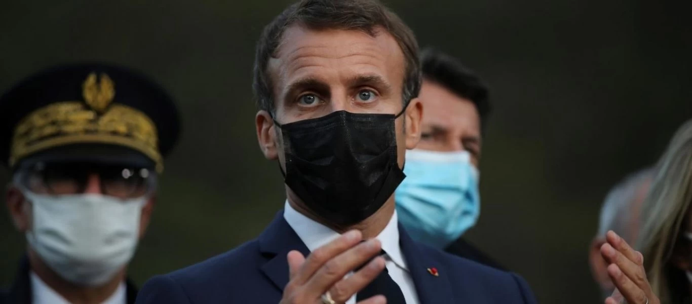 Ε.Μακρόν: «Όχι» στην πρόταση Κ.Μητσοτάκη για «πιστοποιητικό εμβολιασμού»